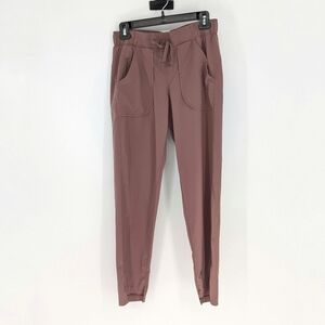 Athleta Slim Leg Mid Rise Jogger Pant Mauve XS sporty athletic gym outdoors